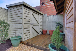 Rear External- click for photo gallery